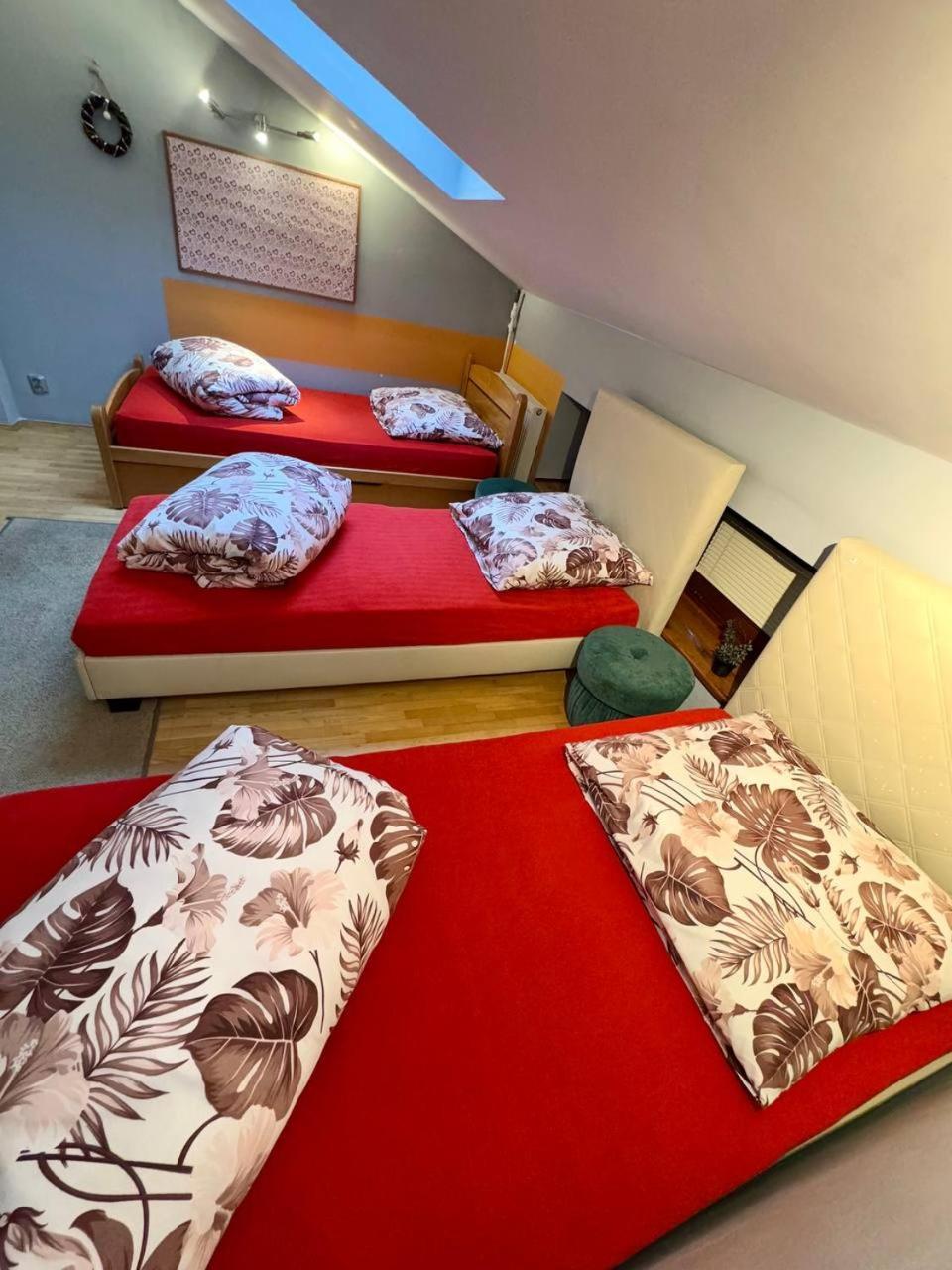 Vector Home Varsovie Extérieur photo