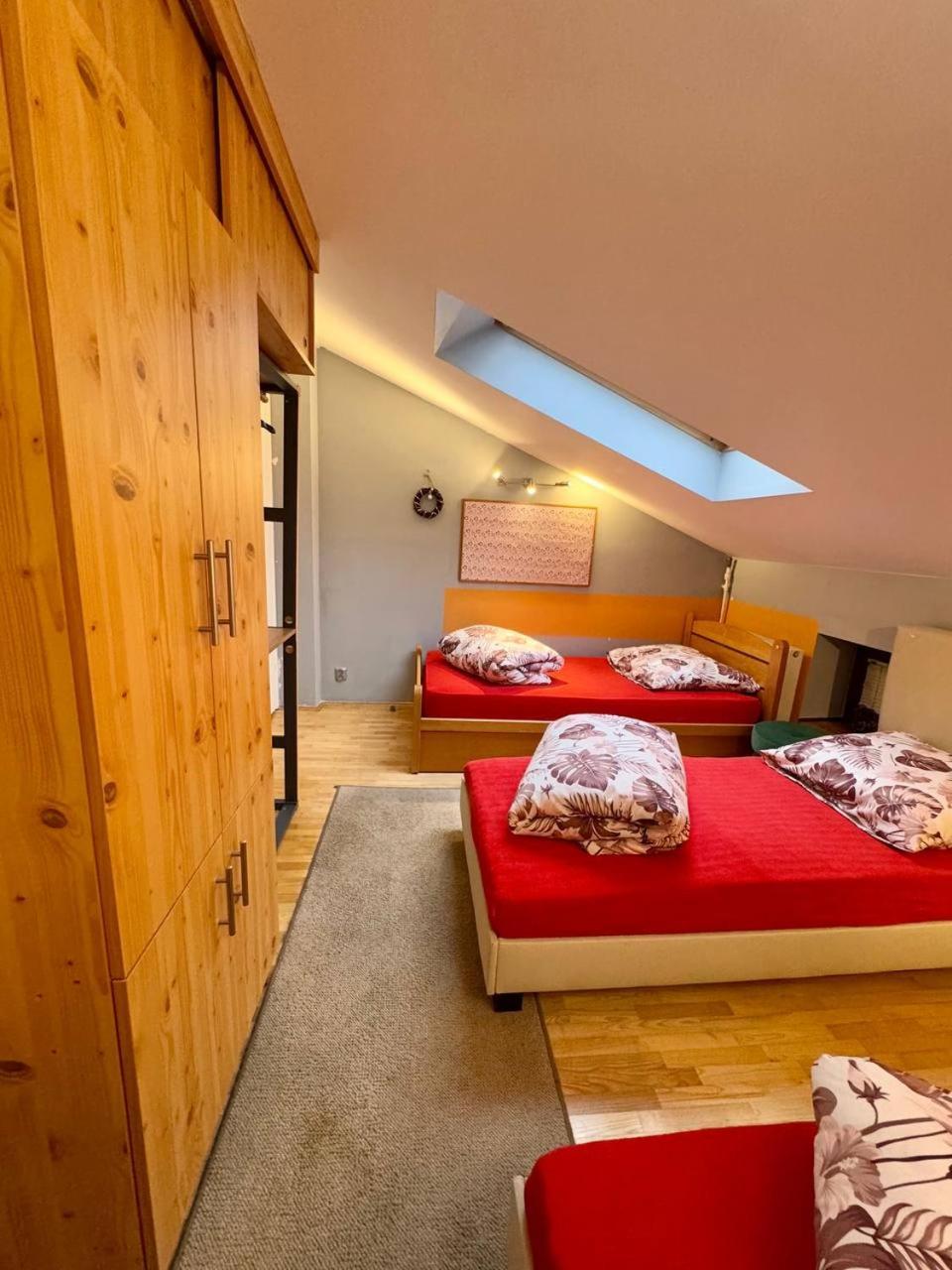 Vector Home Varsovie Extérieur photo