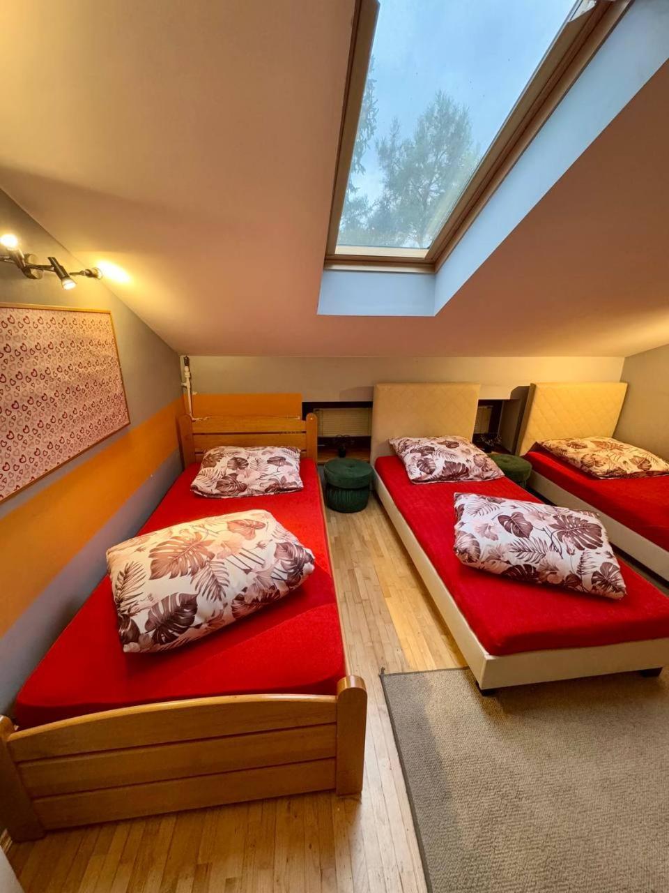Vector Home Varsovie Extérieur photo