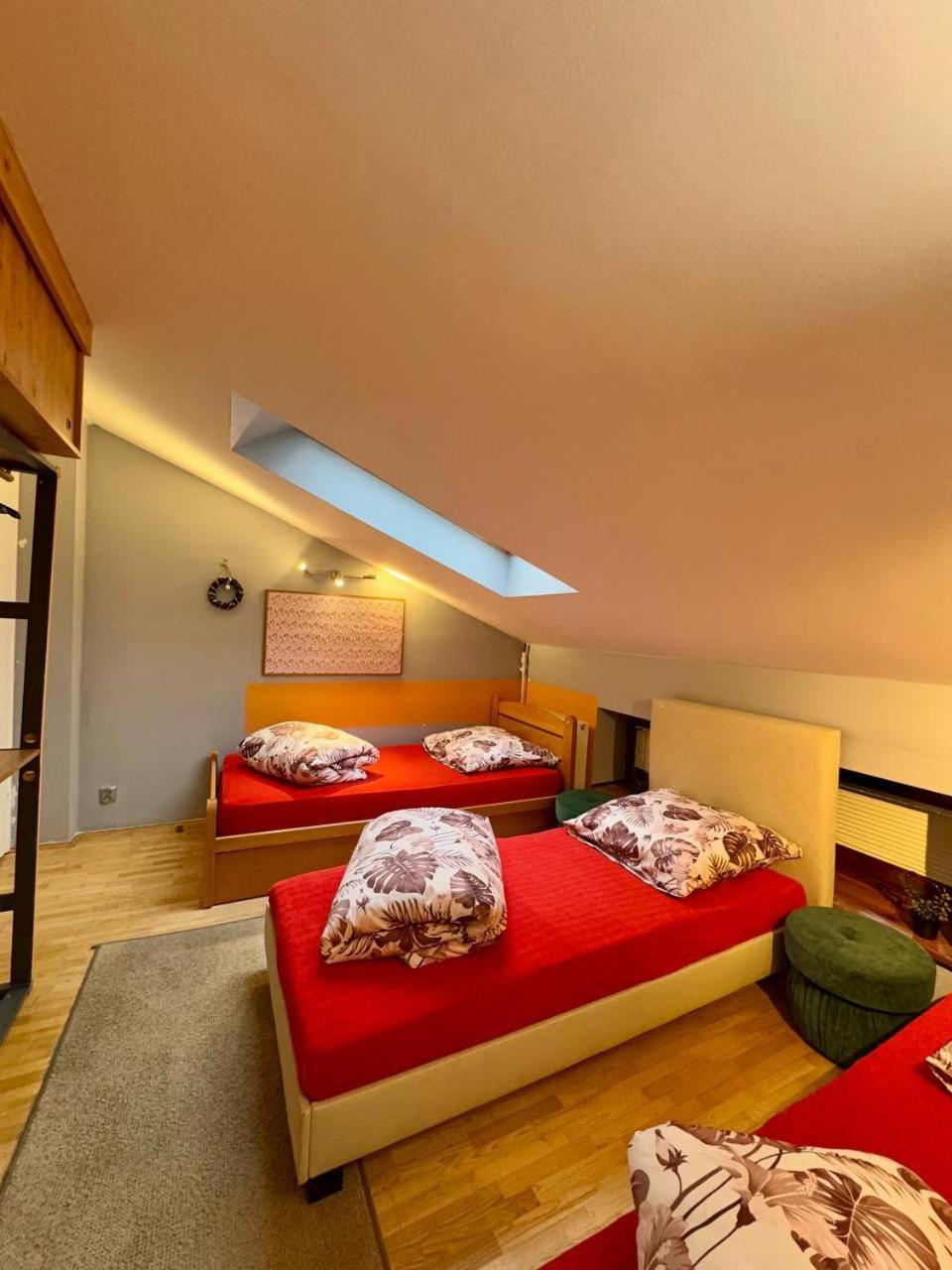 Vector Home Varsovie Extérieur photo